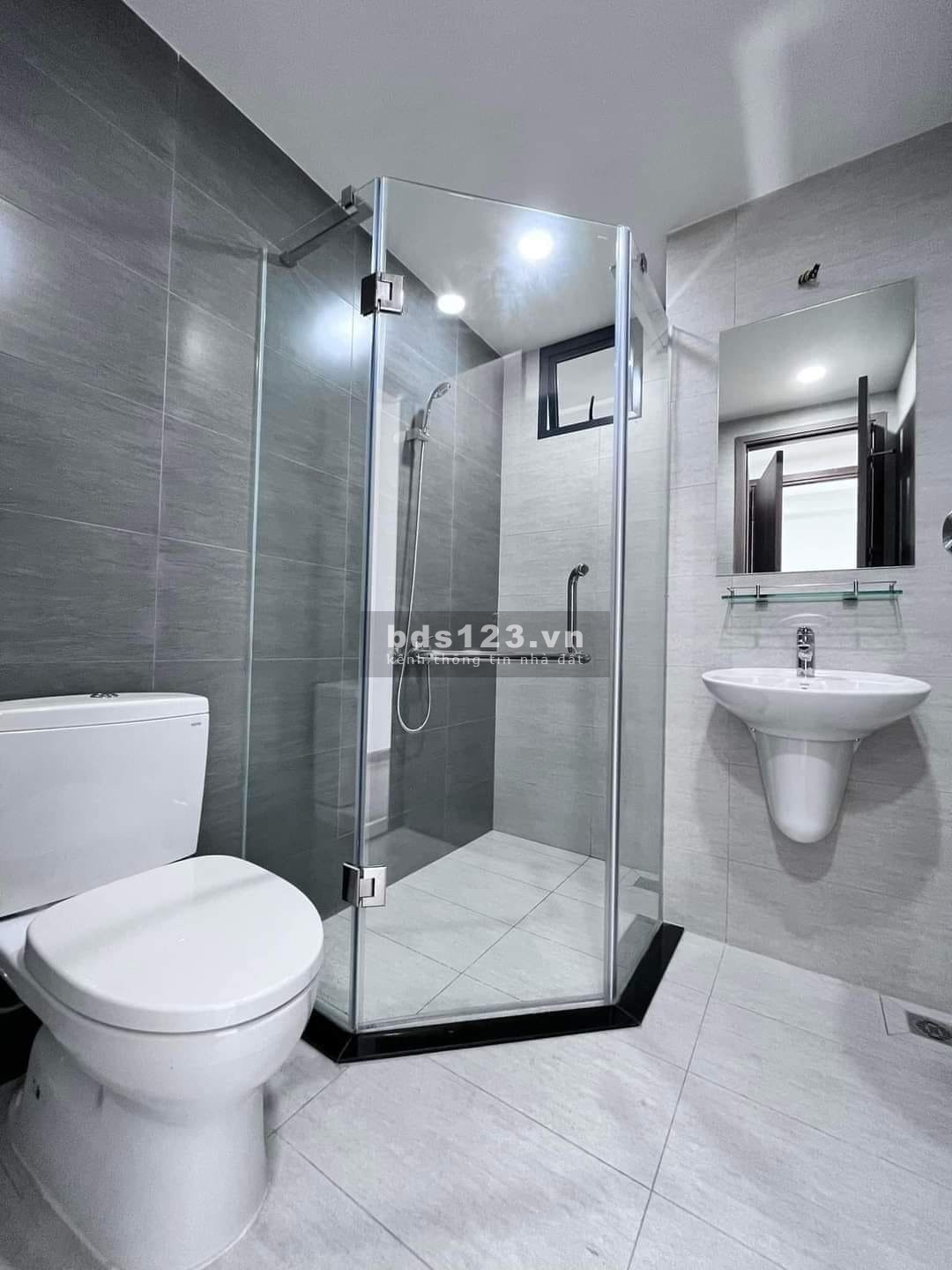 Chuyển đi SG ra gấp nhà cấp 4 2PN 2WC ngay trung tâm TP Cần Thơ