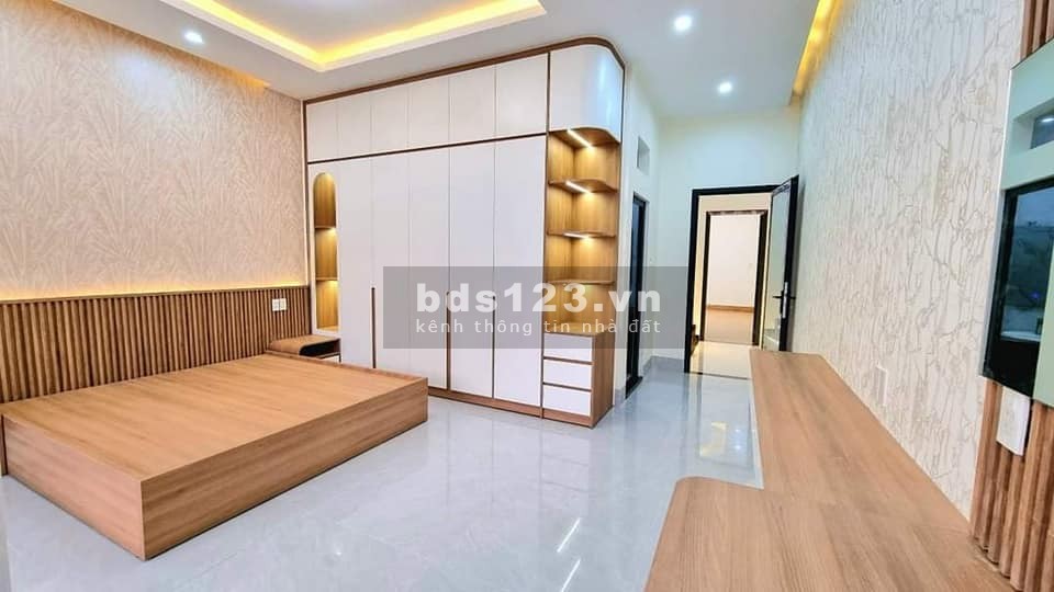 Chuyển đi SG ra gấp nhà cấp 4 2PN 2WC ngay trung tâm TP Cần Thơ