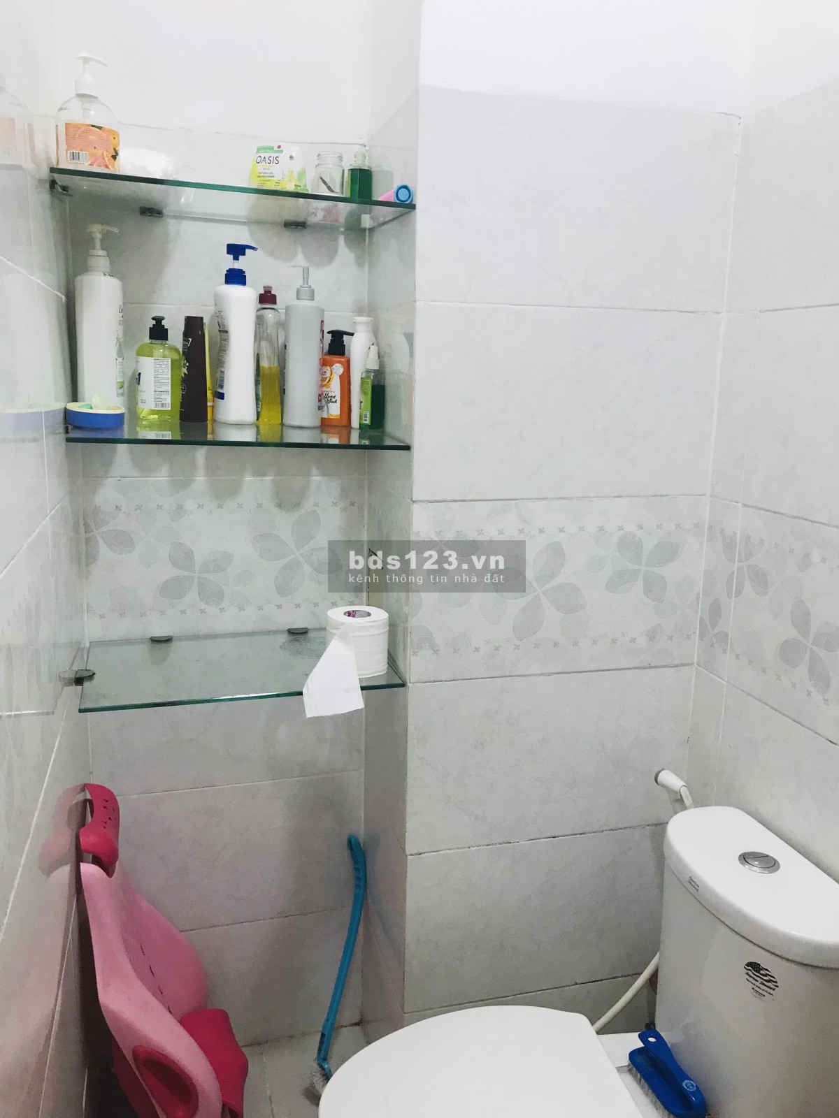 Chính chủ cần bán nhà 30m2 hẻm xe hơi quận Phú Nhuận