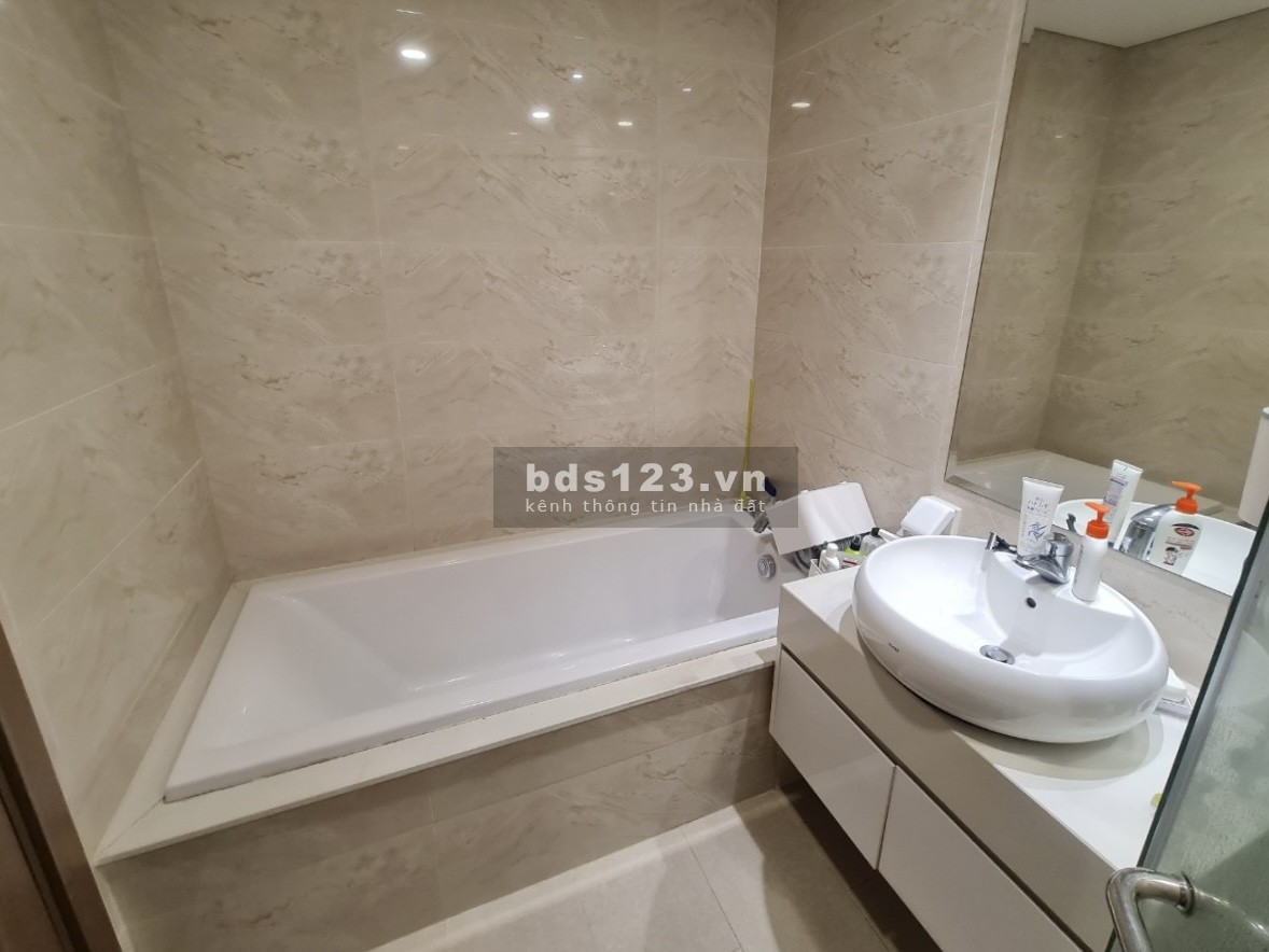 Chính chủ cho thuê căn hộ 2n, giá 15tr/th chung cư Vinhomes Gardenia Hàm Nghi, Nam Từ Liêm, Hà Nội