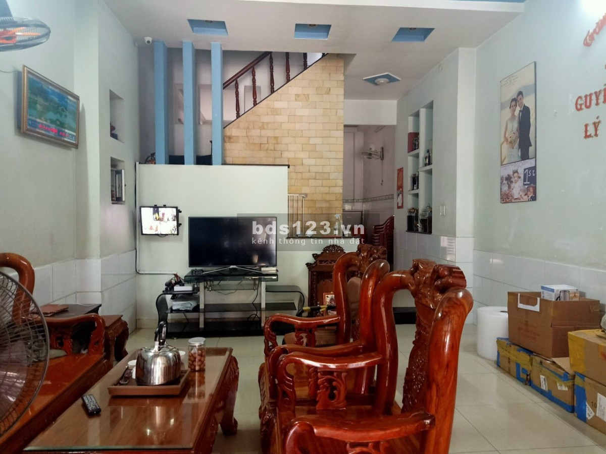 Nhà mặt tiền đường lớn, kinh doanh đa ngành nghề, 1 trệt 3 lầu, 5pn 3wc