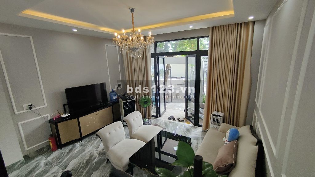 Chính chủ bán nhà mặt tiền tại trung tâm phố Thanh Khê, gần biển Nguyễn Tất Thành.