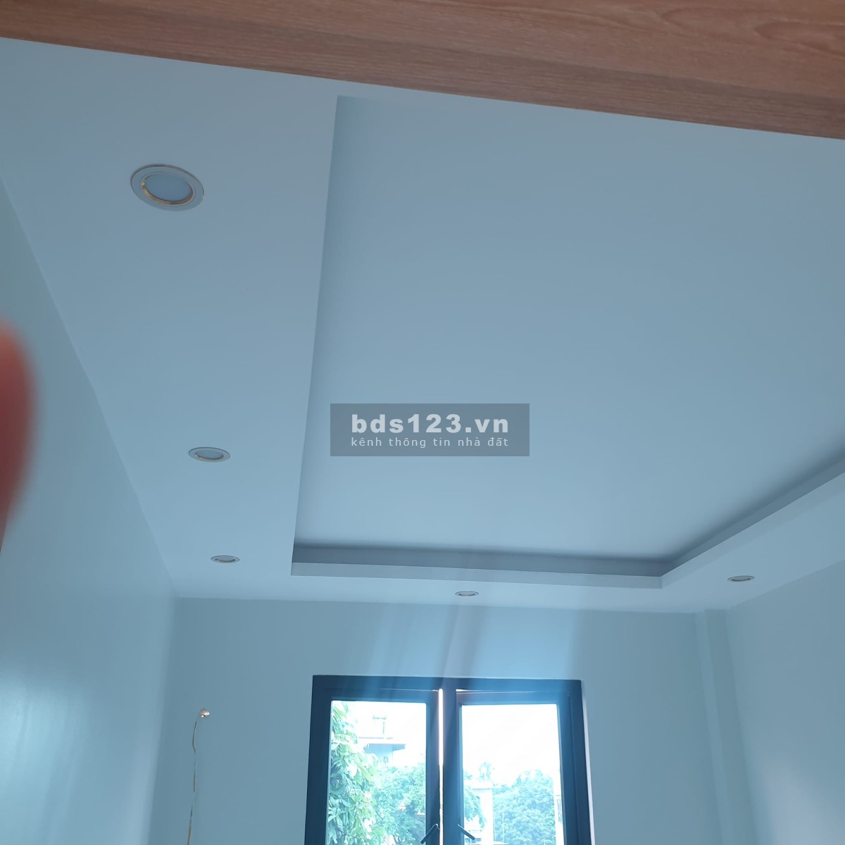 2 tỷ 220 khẩu Hà Nội.- Diện tích: 43m2 - MT: 6m - Dài 7m - Liên hệ 24/24: 0963-834-581