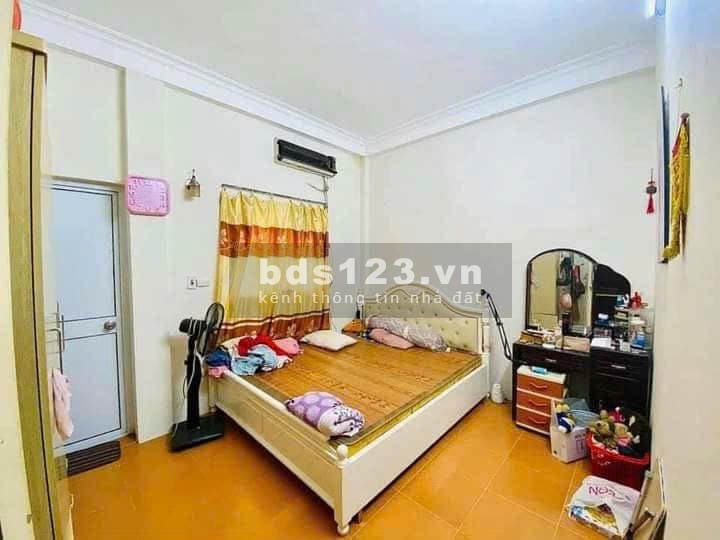 Bán Nhà Gần Đường Nguyễn Đức Cảnh, Hoàng Mai 36m, 4 tầng, mt 4m, giá 6 tỷ.
