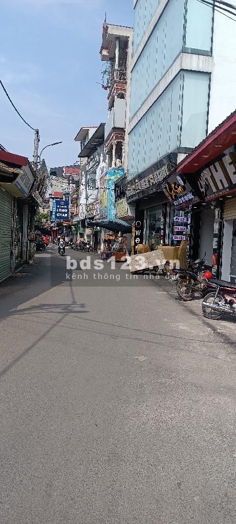 Kinh doanh đắc địa tại Tây Bầu Hoà Lệ với 2 mặt tiền.