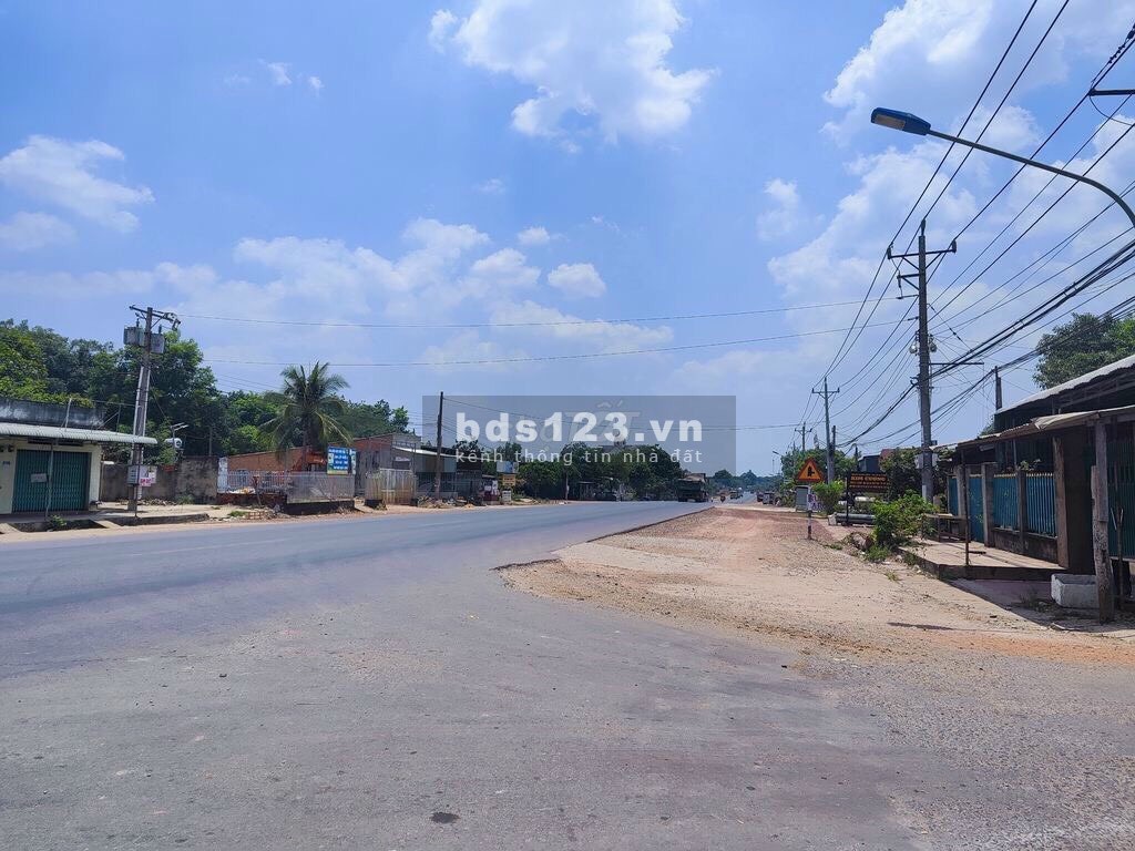Chính chủ kẹt tiền bán gấp 245m2 đất, có thổ cư, sổ sẵn