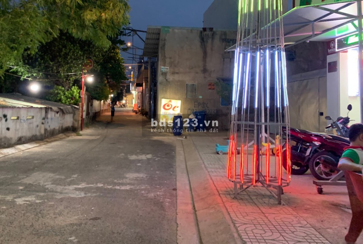 (Thủ Đức) bán đất hxh phân lô, sát mặt tiền Tỉnh lộ 43, 72m2 (4x18), 3.45 tỷ