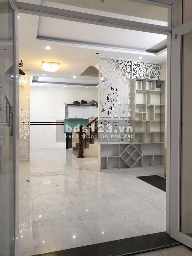 (Thủ Đức) bán nhà hxh đường số 4, QL13, Hiệp Bình Phước 75m2 4 tầng 5.6 tỷ