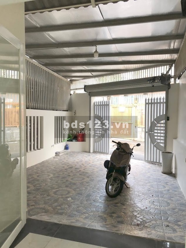 (Thủ Đức) bán nhà hxh đường số 4, QL13, Hiệp Bình Phước 75m2 4 tầng 5.6 tỷ