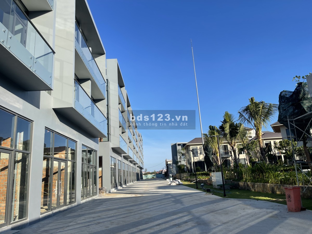 Shophouse L’Aurora Phu Yen đang dành tặng nhiều ưu đãi hấp dẫn chỉ 2,6 tỷ/căn