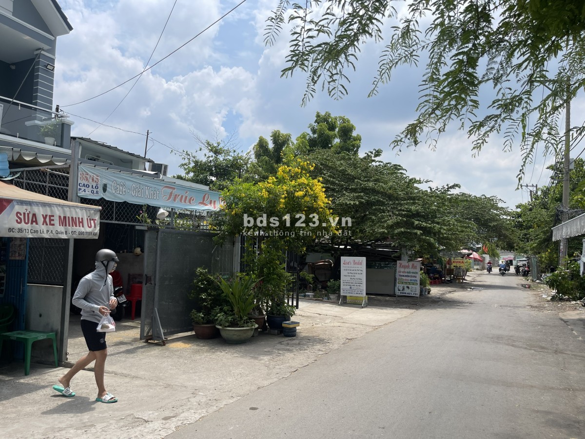 Nhà Cao Lỗ, P4 Quận 8, gần Tạ Quang Bữu, 2 lầu, 4*13, 6 tỷ 5, đường ô tô 8m
