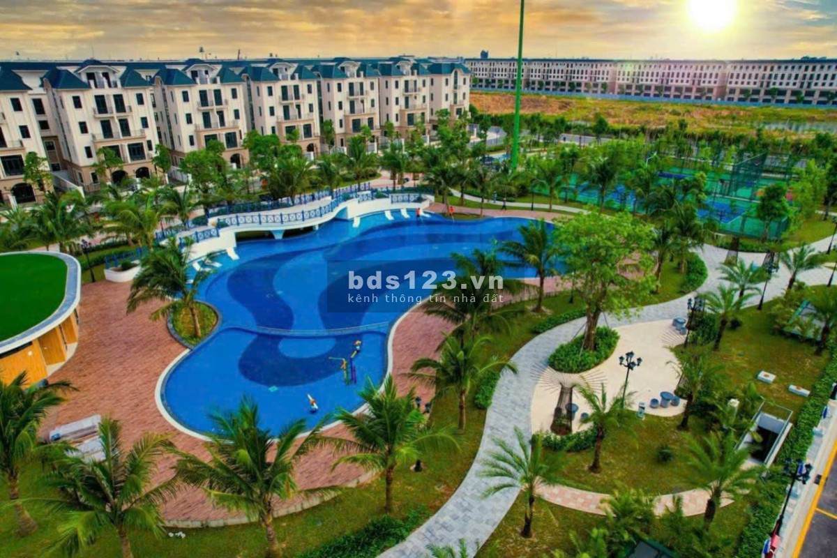 Mua Nhà Tặng Xe - Liền Kề 2 Mặt Thoáng - Đầu Tư Kinh Doanh Quá Ổn - Giá 6,3 Tỷ - Sổ Đỏ Lâu Dài