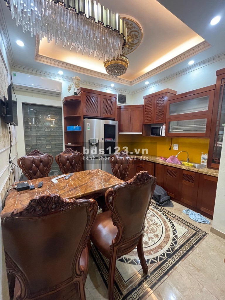 Cần Tiền Bán Gấp Nhà Phố Lương Yên, DT 60m,Thang Máy Mới Đẹp Ngõ Thông, Kinh Doanh, Chào 11.5 Tỷ