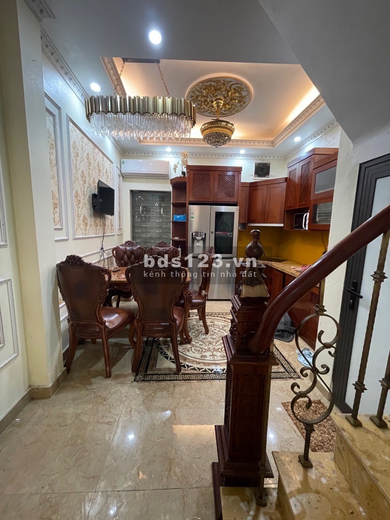 Cần Tiền Bán Gấp Nhà Phố Lương Yên, DT 60m,Thang Máy Mới Đẹp Ngõ Thông, Kinh Doanh, Chào 11.5 Tỷ