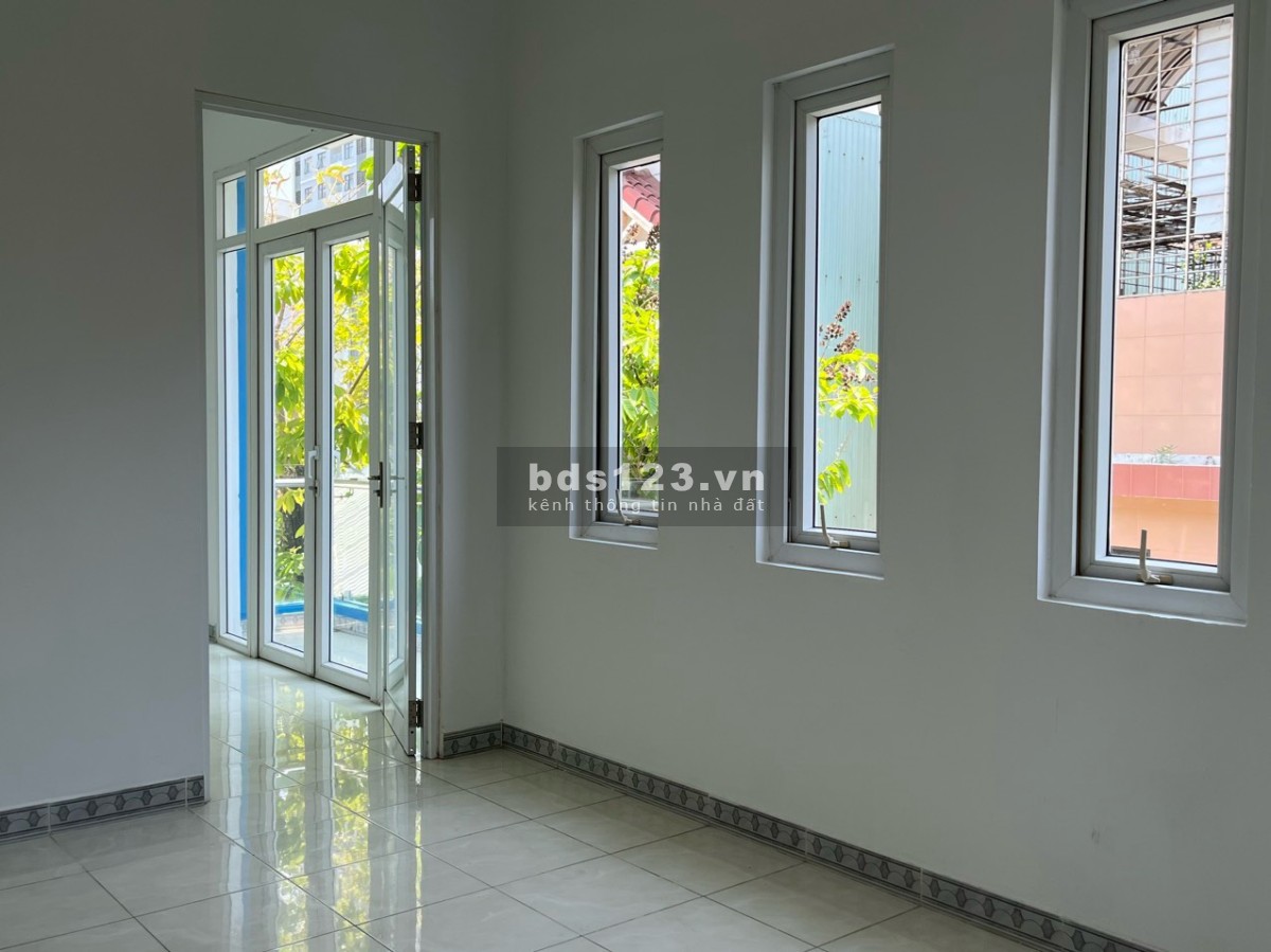 Cho thuê nhà 2 MẶT TIỀN số 10 Nguyễn Thiếp, P. An Hải Tây, Sơn Trà, Đà Nẵng