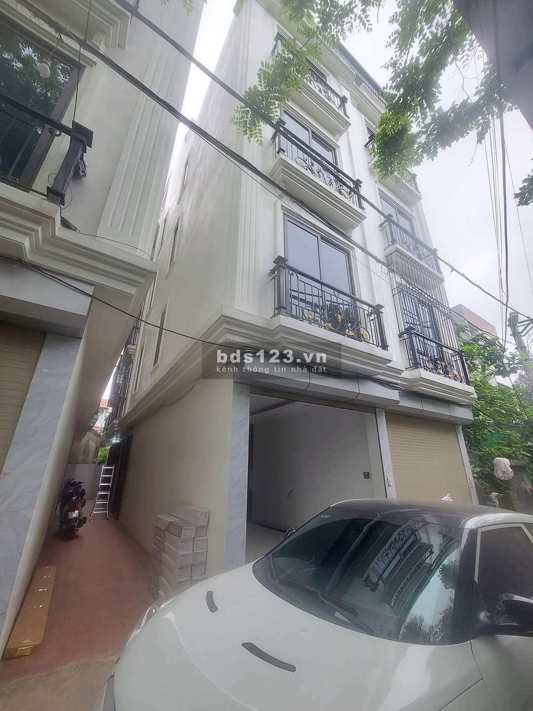 Bán nhà 4.5 Tầng 30m2 đã hoàn thiện đường Biên Giang quận Hà Đông