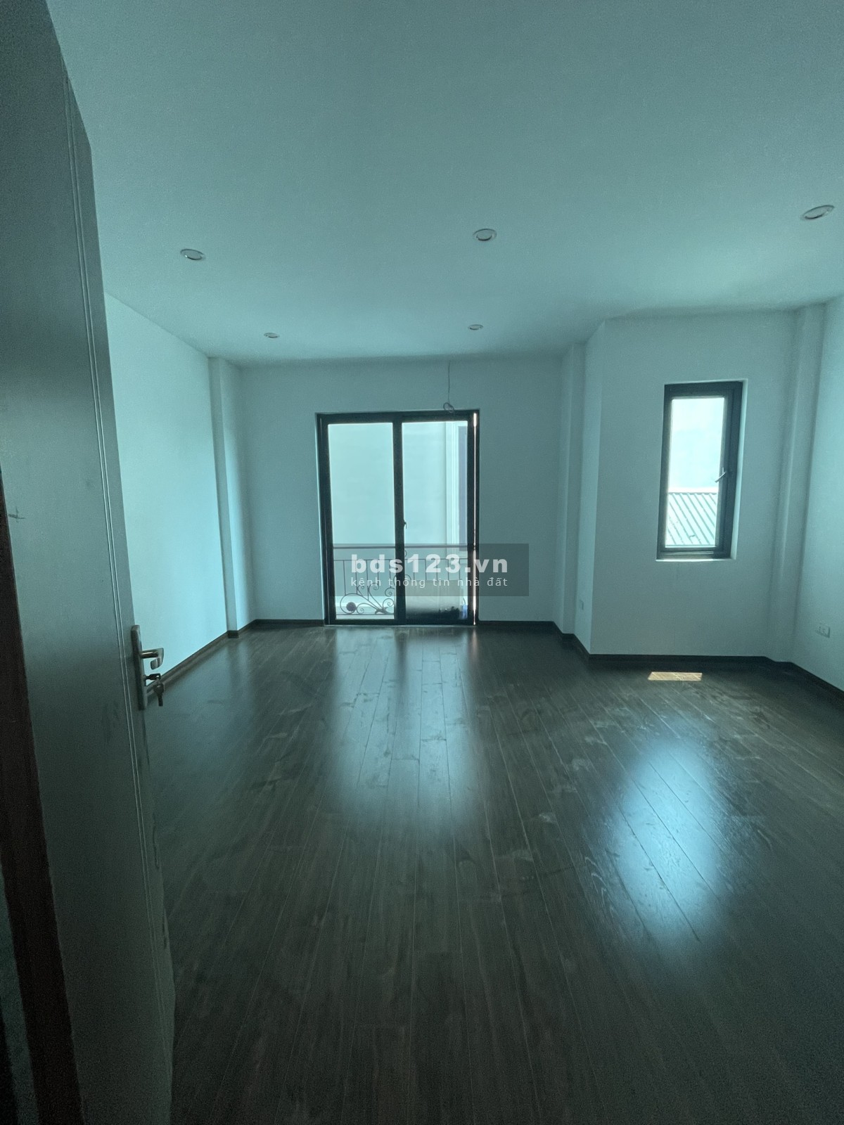 Bán nhà 4.5 Tầng 30m2 đã hoàn thiện đường Biên Giang quận Hà Đông