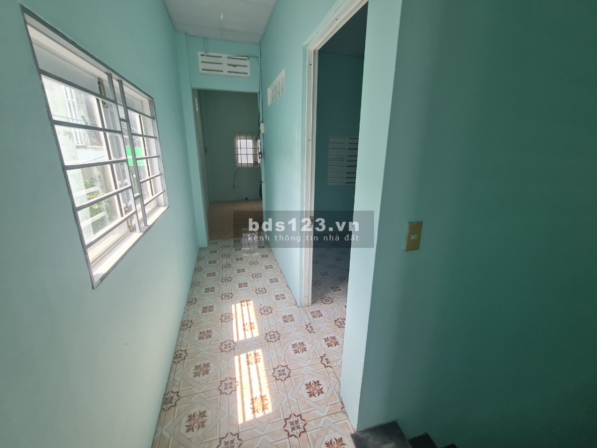 Cần bán nhanh nhà mặt tiền Điện Biên Phủ giá rẻ