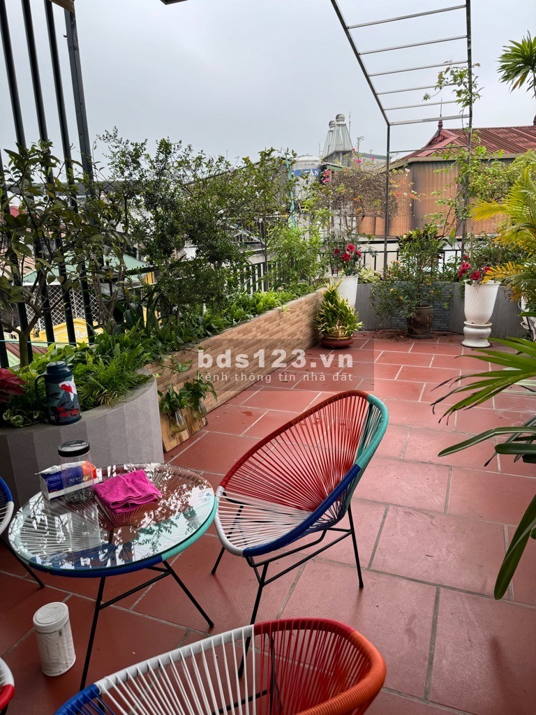BÁN Gấp Nhà 5 Tầng Mới Đẹp Phố Bạch Mai, DT70m, Ngõ Thông, Kinh Doanh, Ô Tô, Thang Máy, Chào 13.5 Tỷ