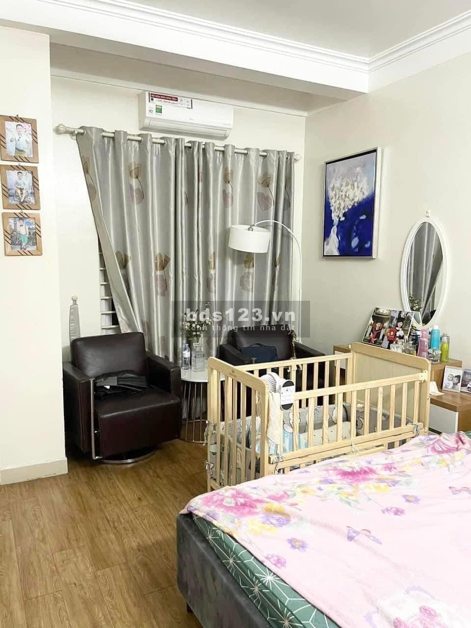 Bán nhà đẹp Ba Đình 6,5 tỷ 48m2 nhà nội thất siêu mới( siêu phẩm)