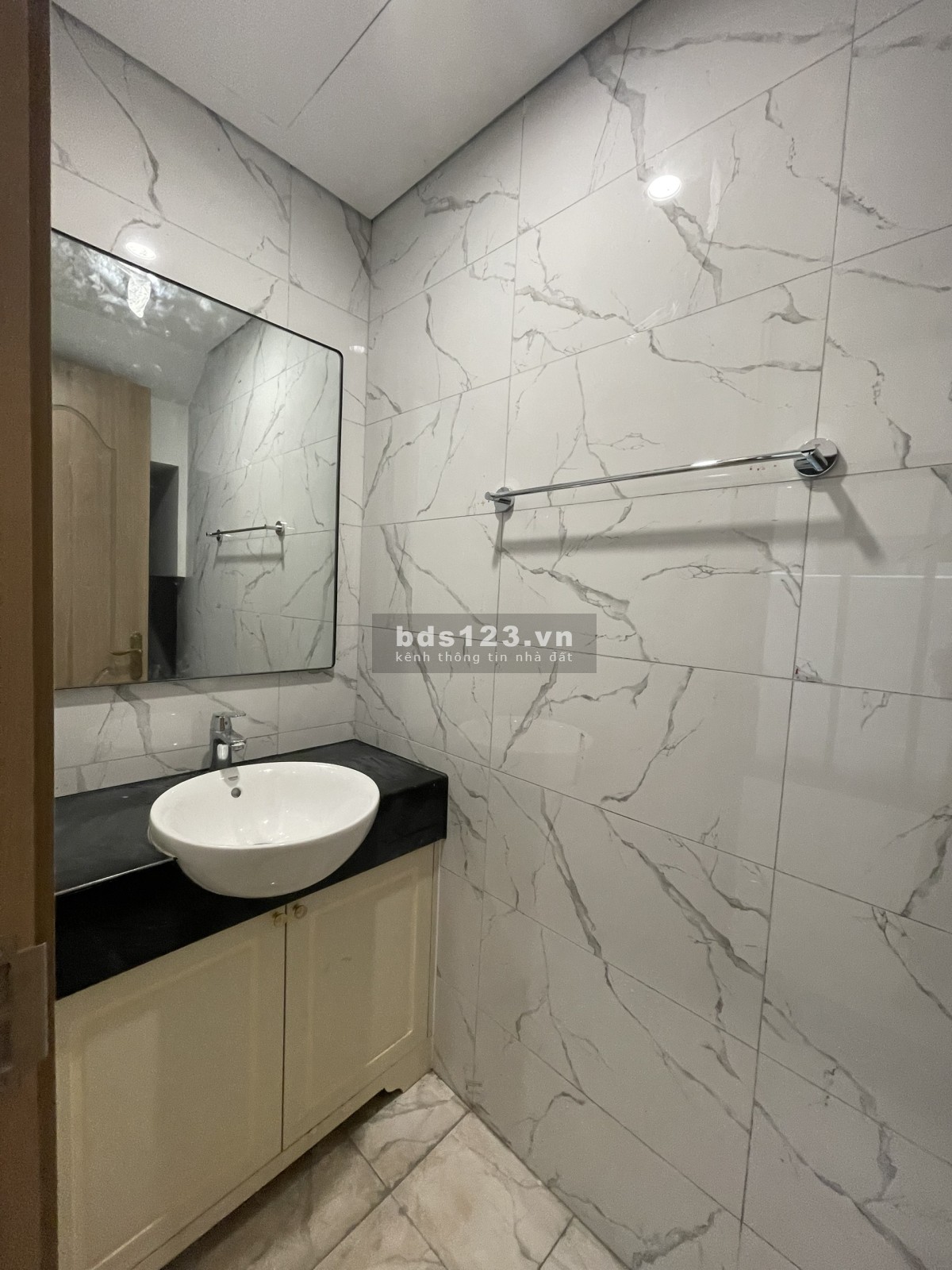 Cho thuê Quỹ căn Shophouse 60m2 vừa ở kết hợp kinh doanh, làm VP tại Vinhomes Ocean Park 2 giá 5tr5