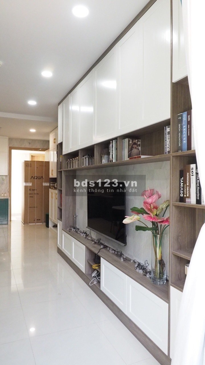 Cho thuê căn hộ Emerald - 2PN2WC 71M2 full NT 15 triệu/ tháng