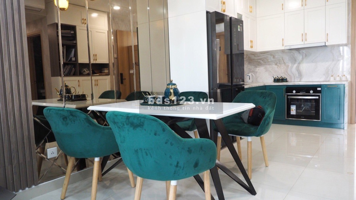 Cho thuê căn hộ Emerald - 2PN2WC 71M2 full NT 15 triệu/ tháng