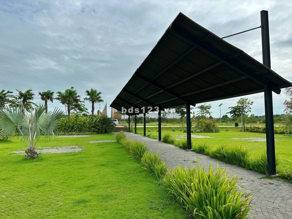 Lô Góc 2matwh tiền ở đường Trần Văn Giàu gần Kinh A, Lê Minh Xuân, Bình Chánh, 90m2, giá 1tỷ 2