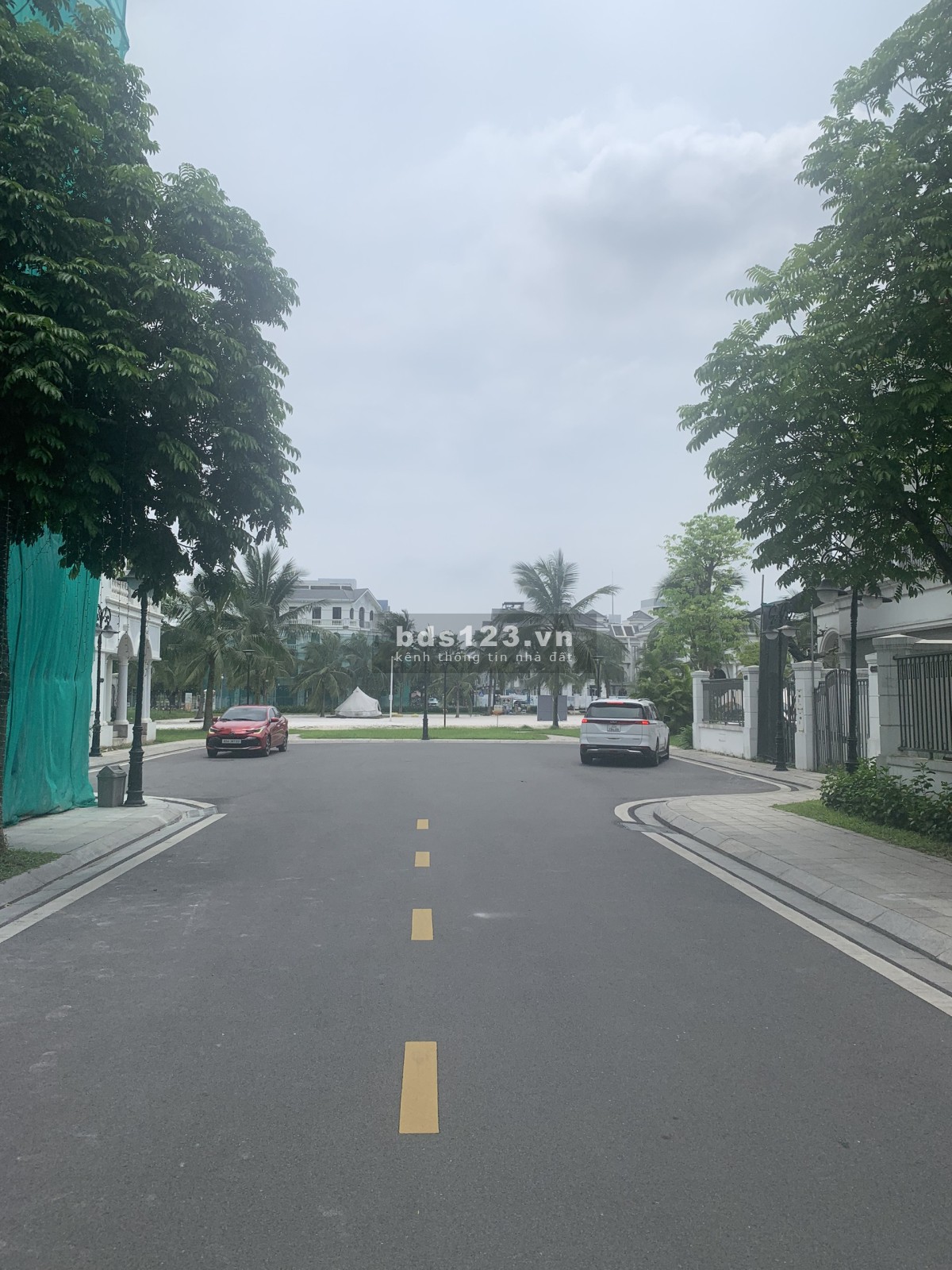 Rẻ nhất bt liền kề Ngọc Trai đảo lớn gần góc-70,8m2-giá 16,x tỷ bao phí Vinhomes Ocean Park Gia Lâm