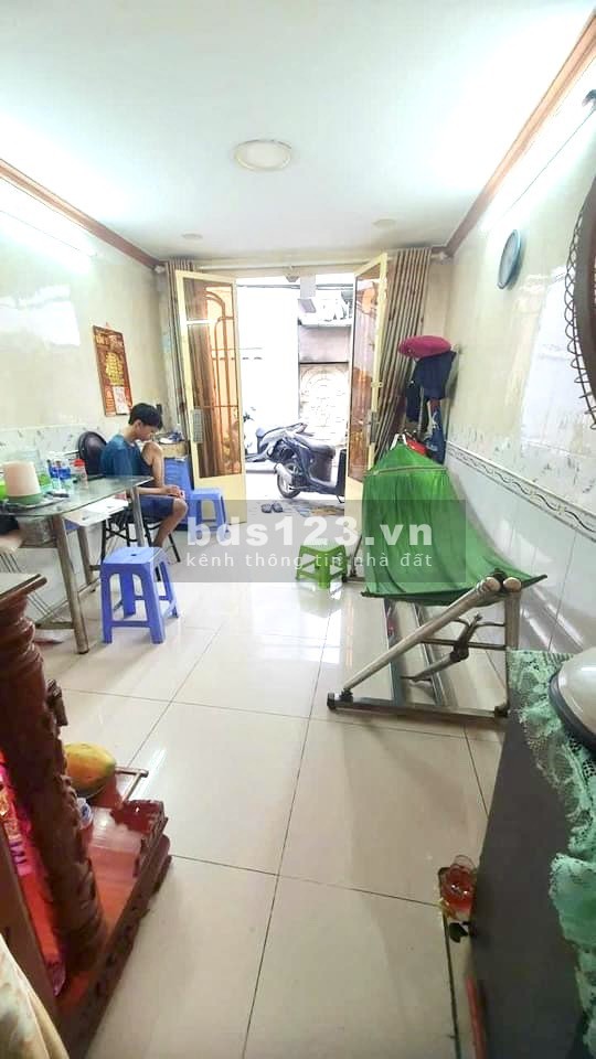 Nhà 2tỷ150  hẻm 3m đường Bình Đông P14 Q8, 3.1m x 10m. 1 trệt, 1 lầu