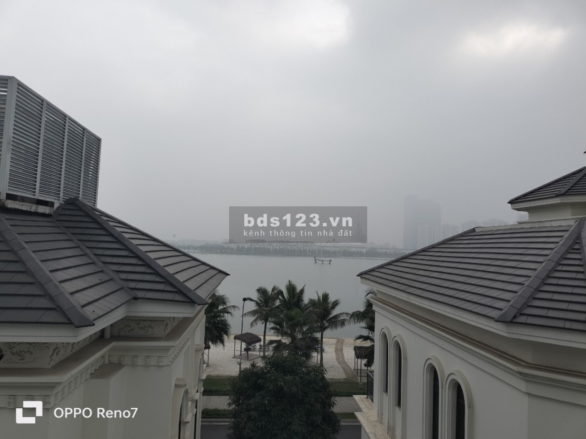 Bán gấp biệt thự song lập sao biển 135m2 view hồ 24,5ha giá 24 tỷ Vinhomes Ocean Park Gia Lâm HN