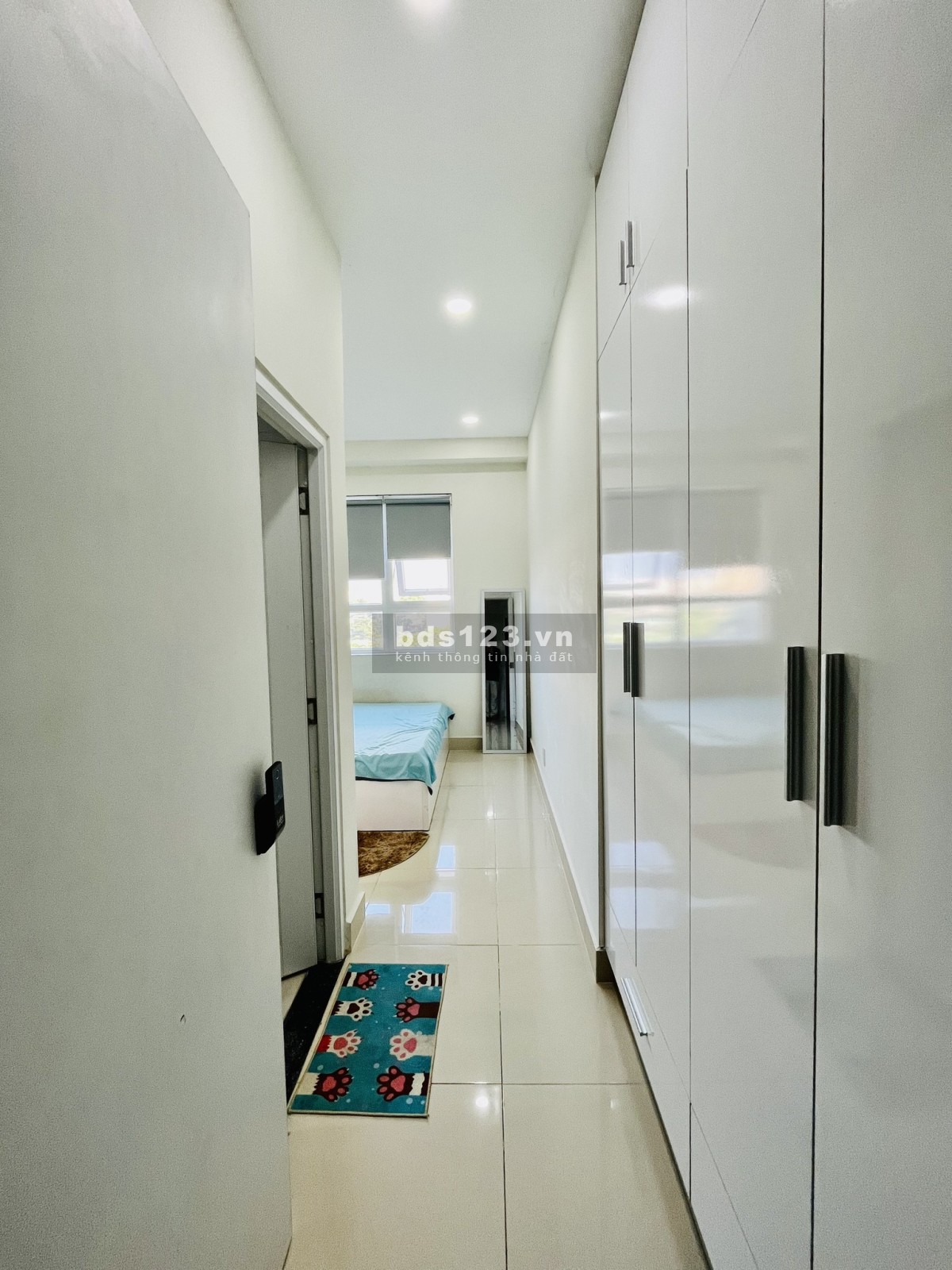 Làm việc quận 1, có nên thuê căn hộ Topaz mt Tạ Quang Bửu Quận 8, 67m2 2PN 8triệu