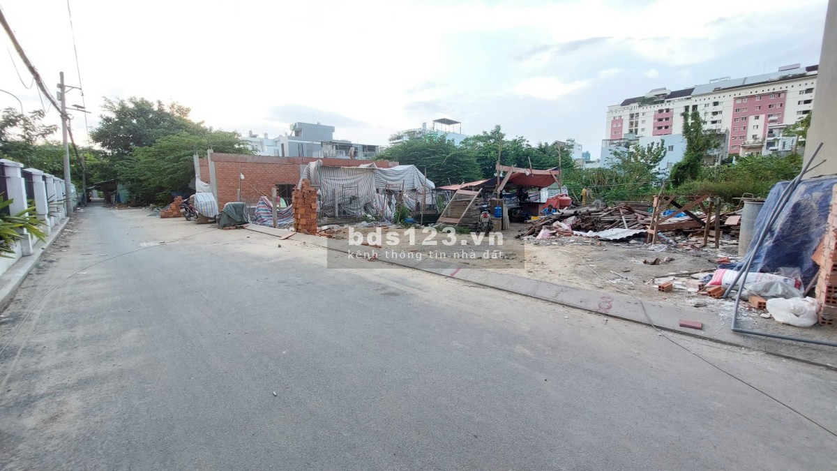 Bán Đất mặt tiền 204 An Dương Vương cách Võ Văn Kiệt 100m