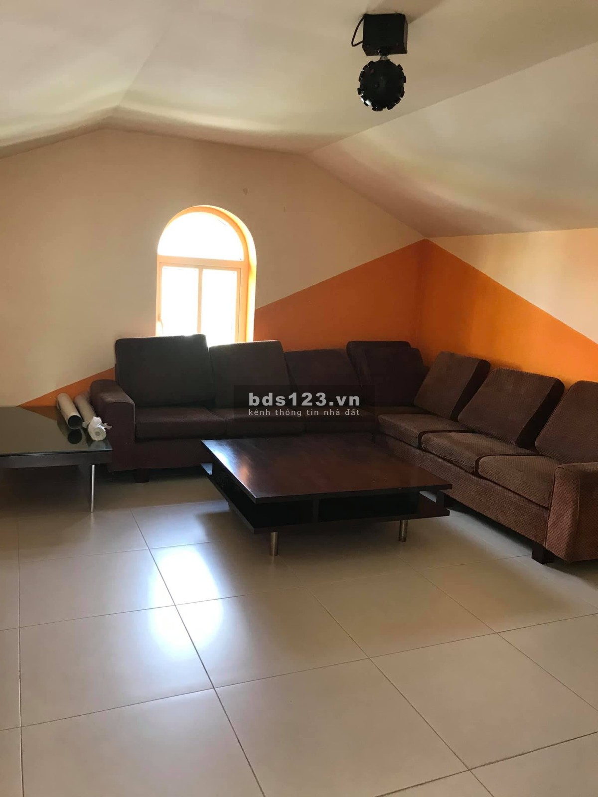 Bán gấp biệt thự MT đường Số 19A, khu Tên Lửa, 10 x 19m, 1 lầu, giá 24 tỷ. giá tốt