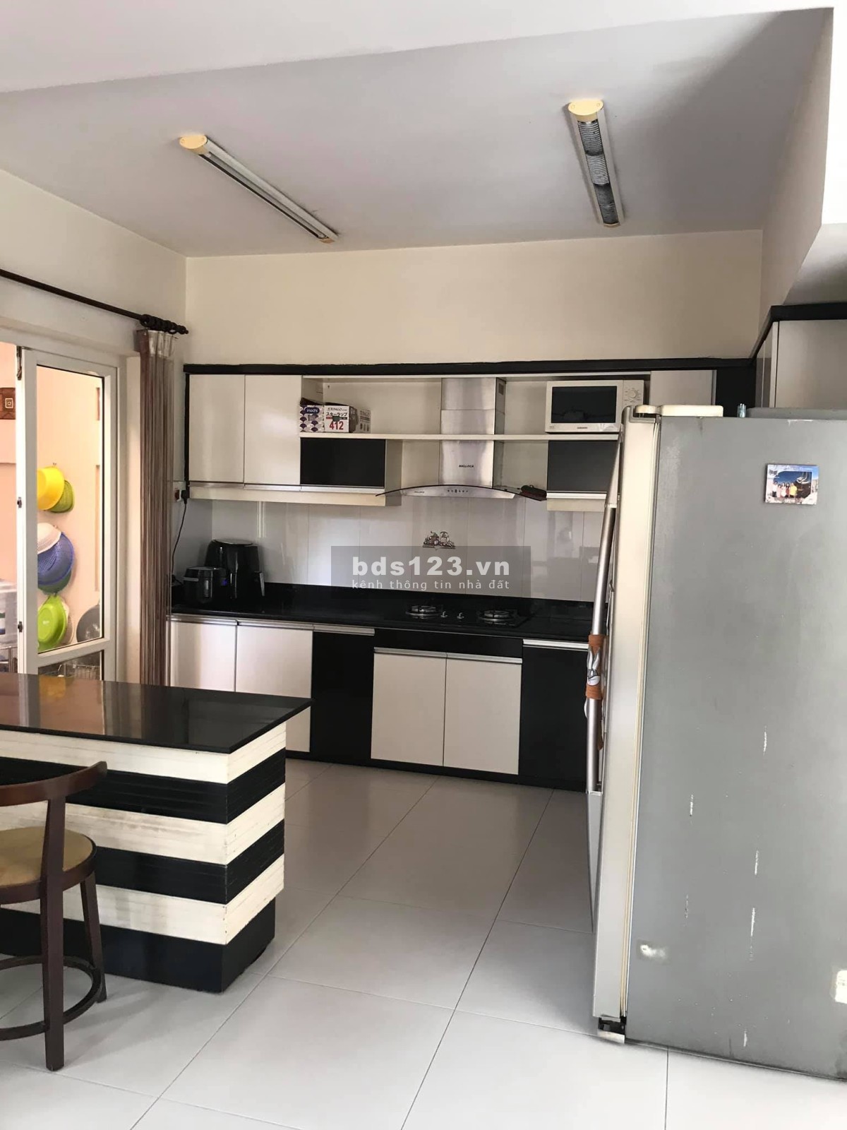 Bán gấp biệt thự MT đường Số 19A, khu Tên Lửa, 10 x 19m, 1 lầu, giá 24 tỷ. giá tốt