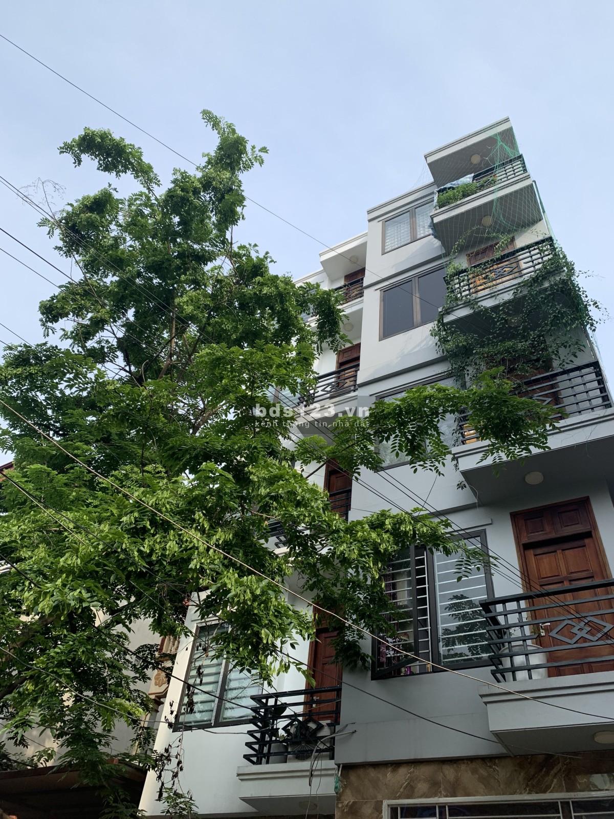 Bán nhà Phố Bà Triệu, Hà Đông - 5 tầng, 4,8 tỷ - Ô tô đỗ sát cửa