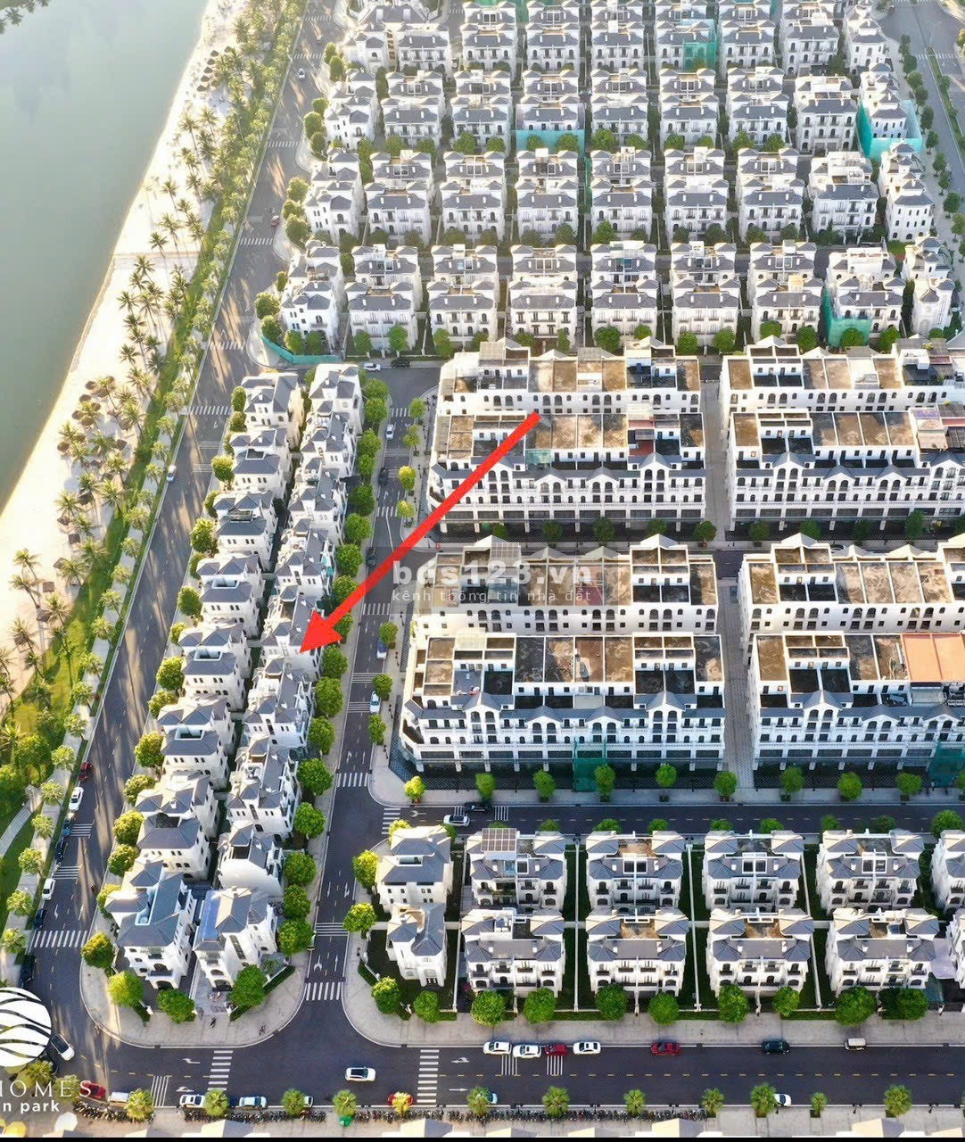 Bán gấp biệt thự song lập sao biển 135m2 view hồ 24,5ha giá 24 tỷ Vinhomes Ocean Park Gia Lâm HN