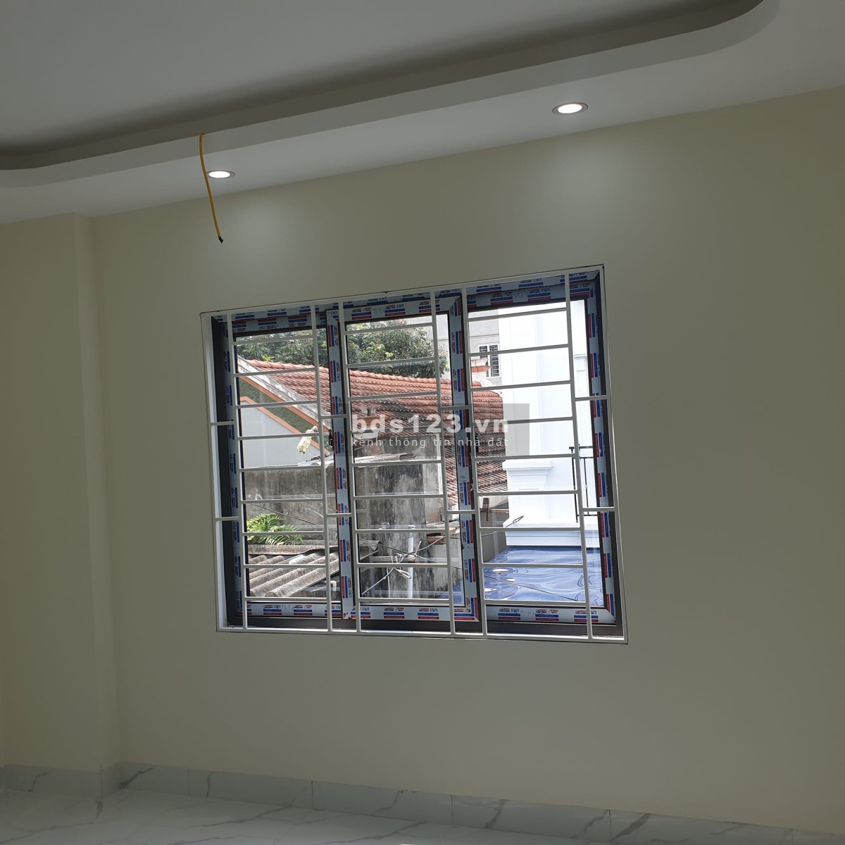 2 tỷ 700 morning vào tận gara. - Diện tích: 47 m2 - Mặt tiền: 3.9 m - Liên hệ: 0963-834-581