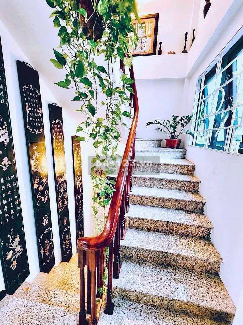 Nhà đẹp ở ngay - Mặt ngõ ô tô - Kinh doanh - Mặt tiền khủng – 65M2 - 10 tỷ