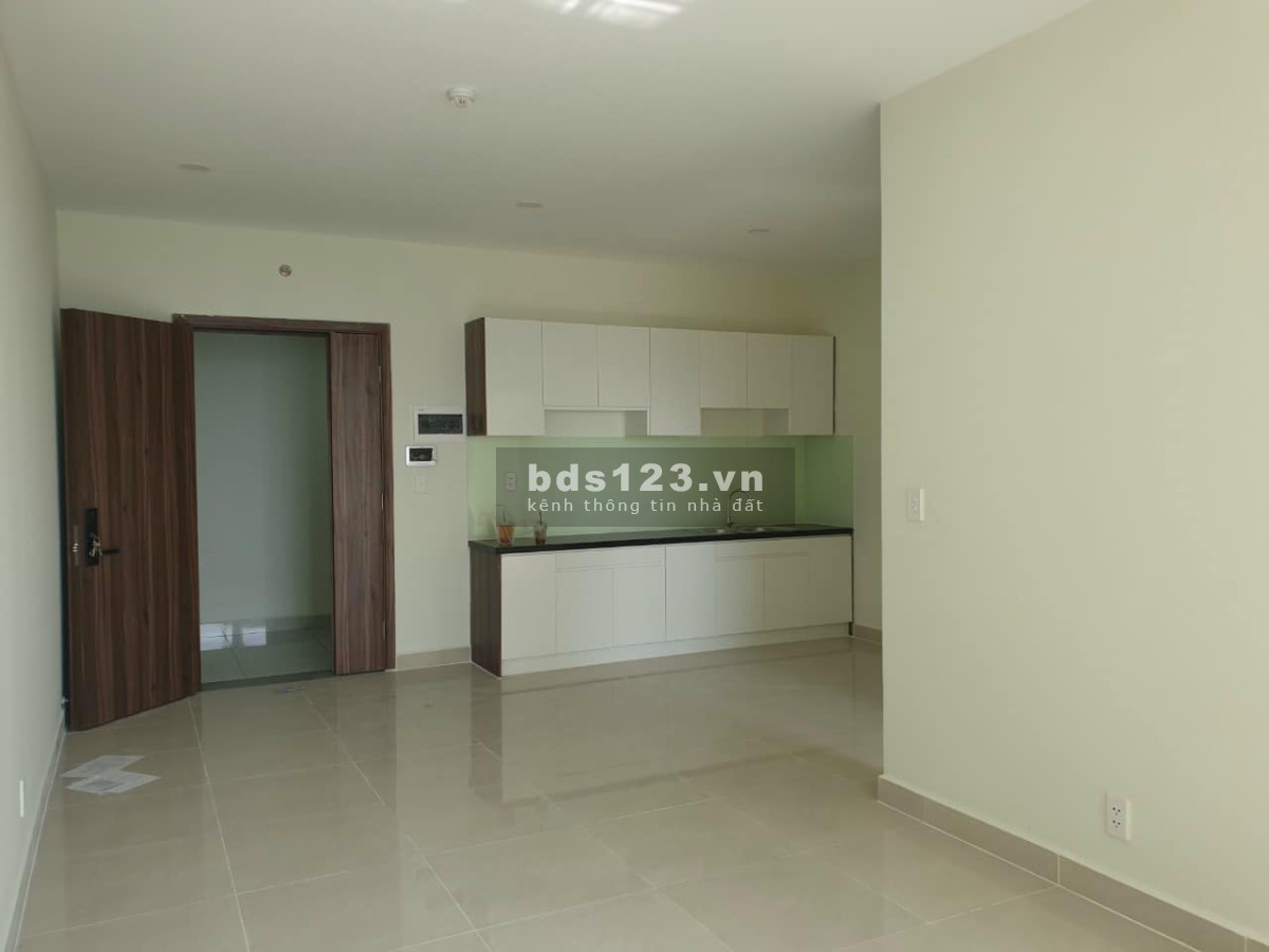 Bán gấp căn hộ Topaz mt Tạ Quang Bửu Quận 8, cách quận 1 5 phút, 67m2 2PN giá tốt