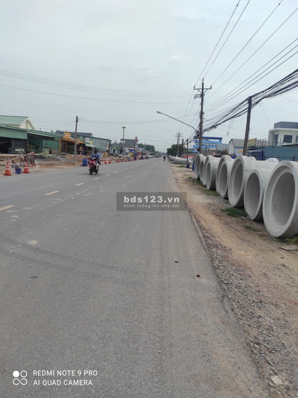 18 phòng trọ Hội Nghĩa, Tân Uên, 500m2, doanh thu 25 triệu/tháng
