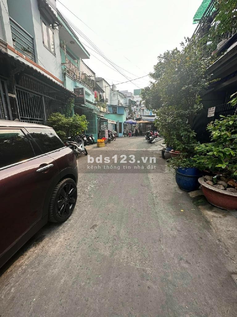 Bán nhà đang cho thuê 12tr/tháng, Trần Xuân Soạn, q7, khu Kiều Đàm, nhỉnh 5ty