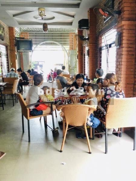 Cần bán gấp mặt tiền kinh doanh sầm uất Bình Trị Đông, 2 tầng, 112 m2, chỉ gần 8.6t