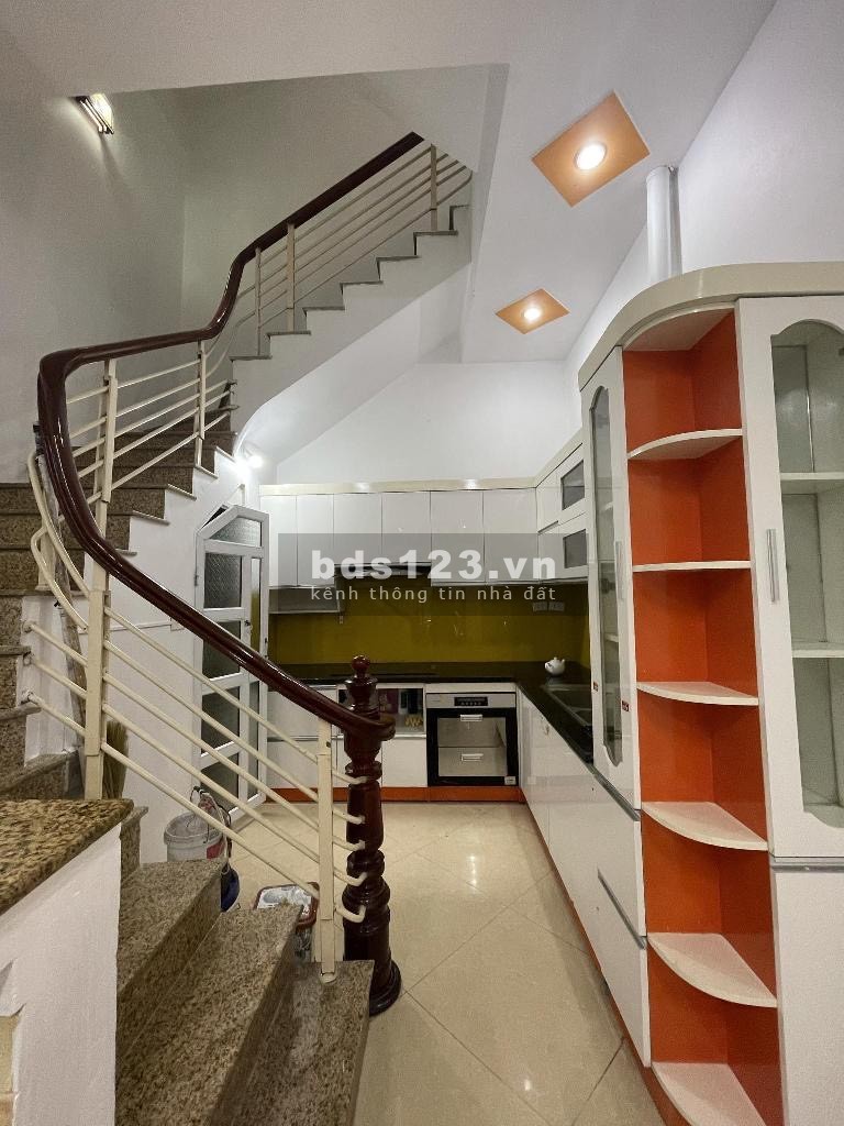 Bán nhà Phố Phùng Hưng, thiết kế cực đẹp, full nội Thất vào ở ngay, 5T 38m2.5.7 tỷ