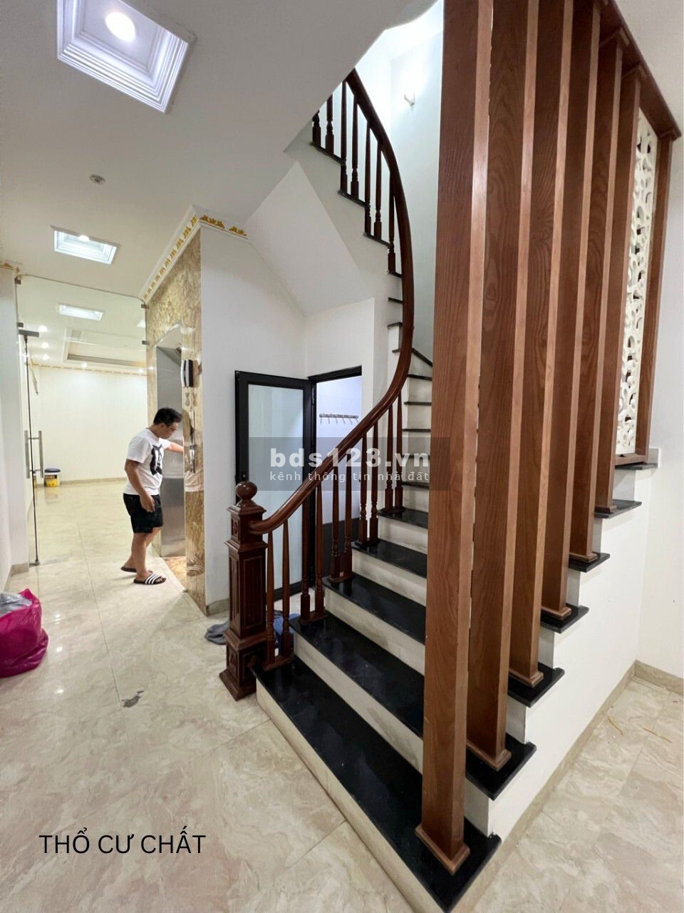 Bán Gấp Siêu Phẩm CHDV, mặt Phố Phú Mỹ, Nam Từ Liêm 65m2 6 Tầng MT3.6m Thang máy 15.x tỷ