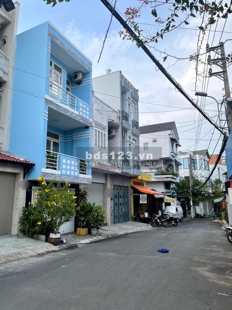 Bán nhà mới, Nở hậu, Hẻm ô tô, Phan Văn Trị - BT, 60m2, 1 trệt 1 lầu, chỉ 5,45 tỷ.