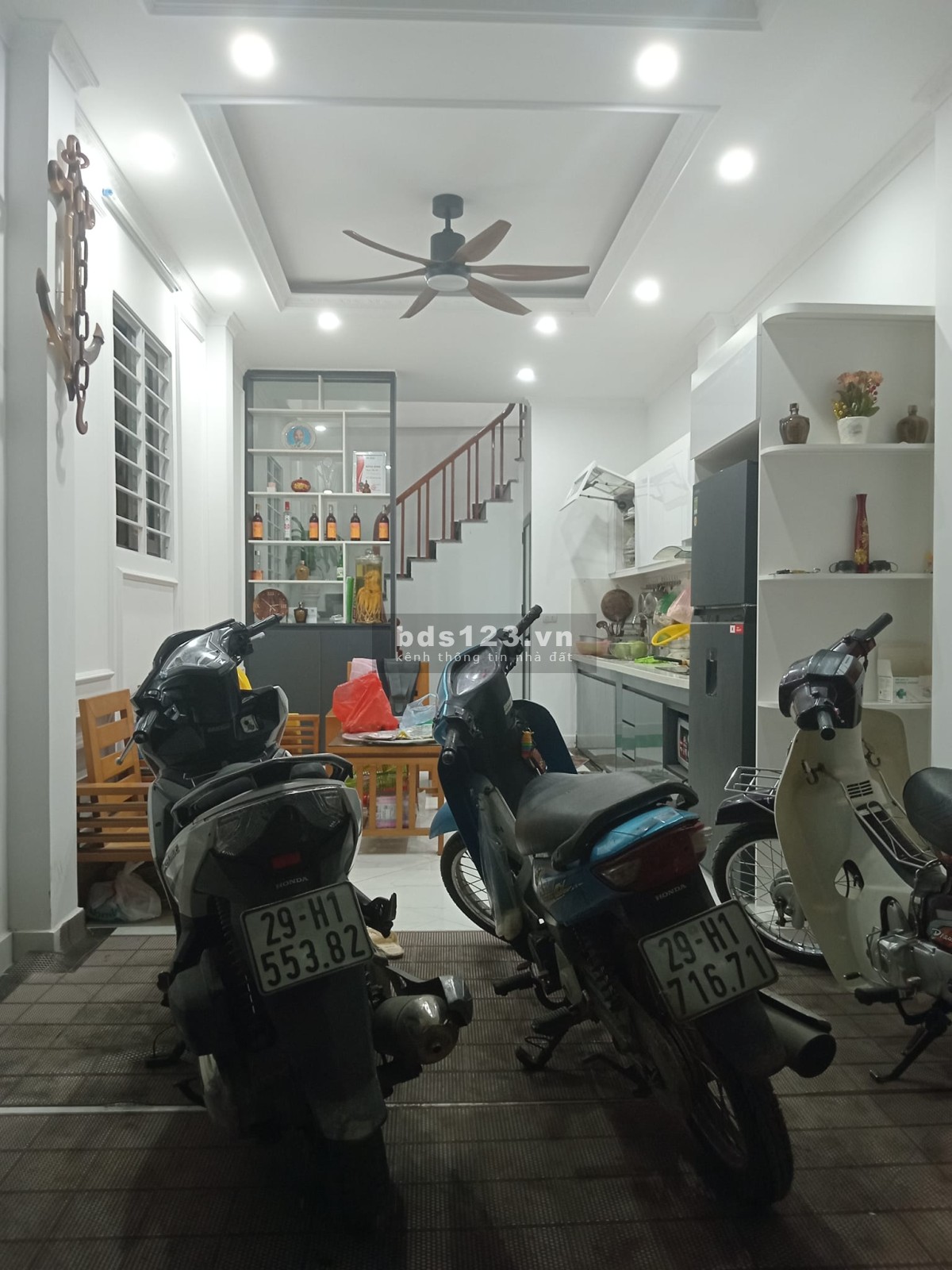 Cực Hiếm! Nhà Bằng Liệt - Q.Hoàng Mai, Lô Góc - 41.3 m2 - 5T - 5.1 Tỷ. Nhà Mới Nội Thất Sịn