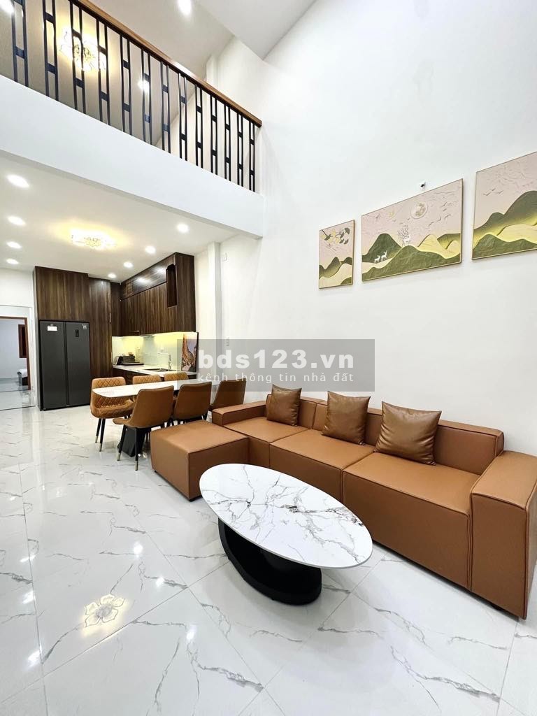 Bán nhà mới, Nở hậu, Hẻm ô tô, Phan Văn Trị - BT, 60m2, 1 trệt 1 lầu, chỉ 5,45 tỷ.