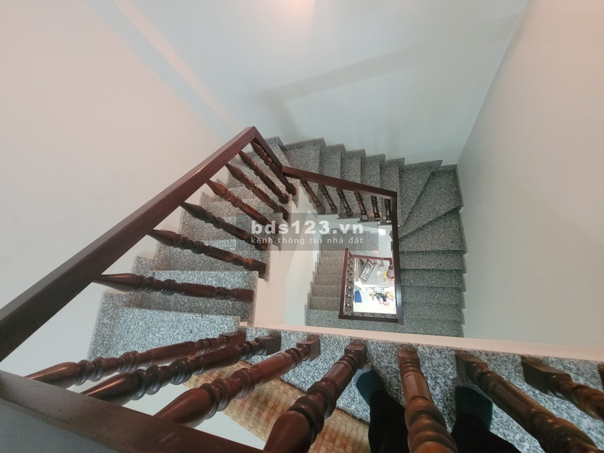 Nhà Khiết Tâm, HXH, Cách QL1A 200m, 3 tầng đẹp dọn vào ở ngay, Chủ giảm sâu còn 4 tỷ3