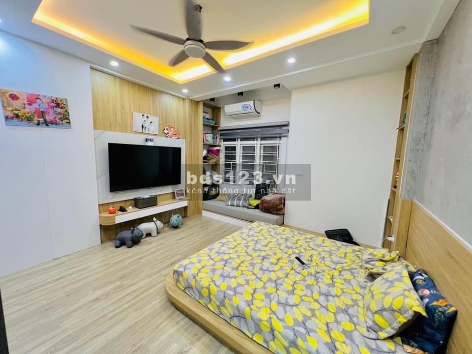 Bán nhà Ba Đình 5,9 tỷ 46m2 TT Ba Đình nhà mới